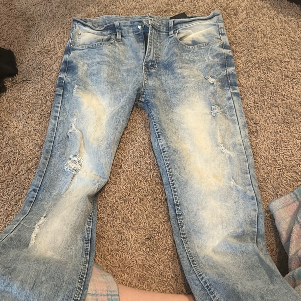 Men’s 34x32 skinny jeans